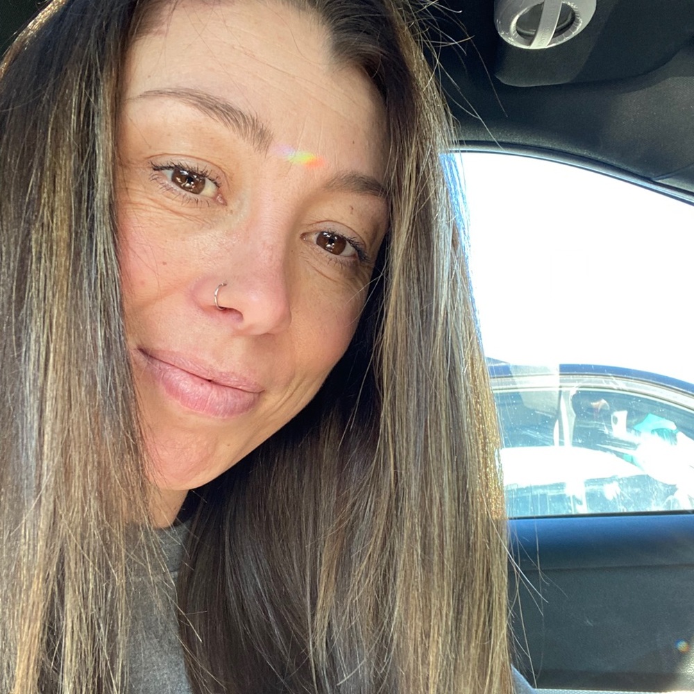 Meet your Posher, Zina